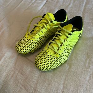 Youth Under Armour Soccer Cleats